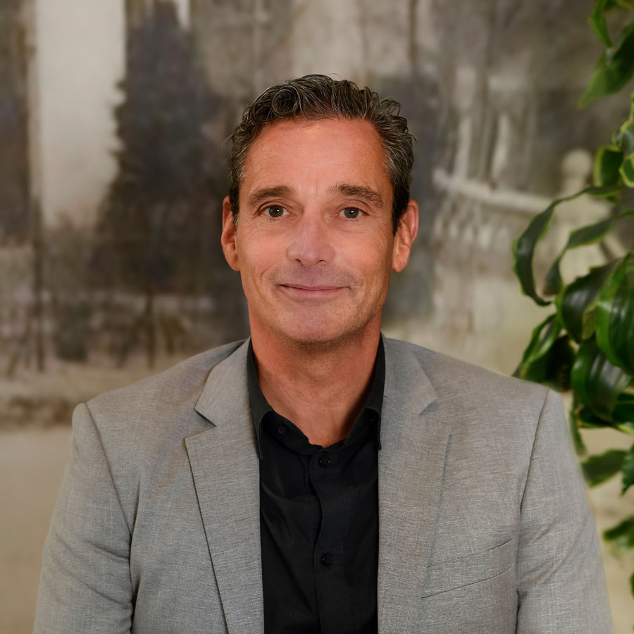 Hans van Oosterhout | SVC groep
